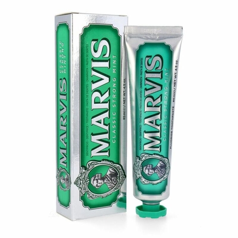 ( Ý) Kem Đánh Răng MARVIS Classic Strong Mint Xanh Lá ( Vị Bạc Hà Thơm Mát)